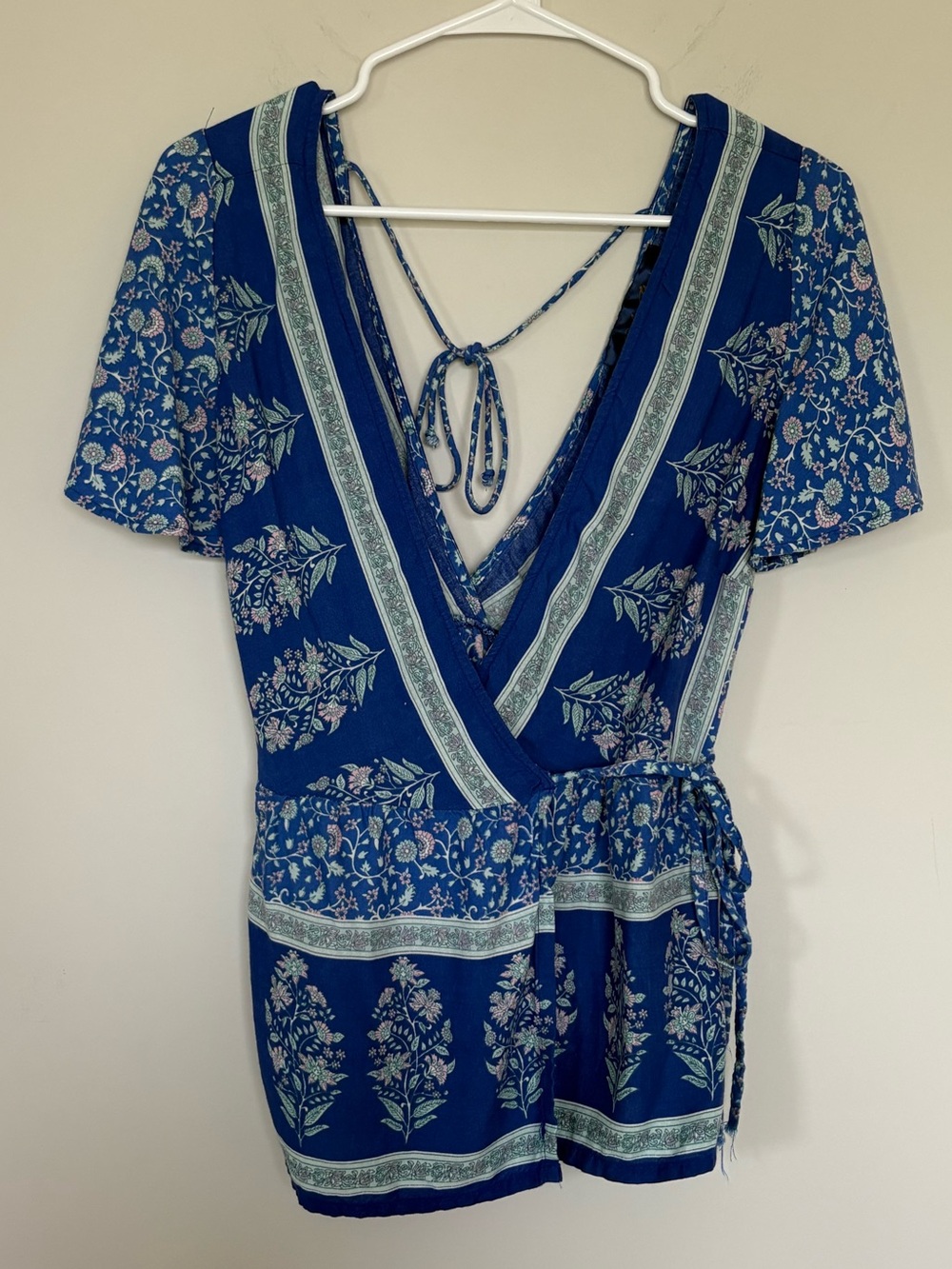 Blue Floral Boho Wrap Top Short Sleeve V-Neck Blouse Size XS